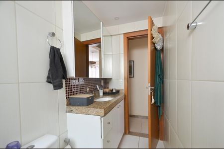 Apartamento à venda com 164m², 3 quartos e 2 vagasBanheiro Social