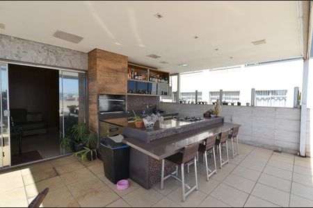 Apartamento à venda com 164m², 3 quartos e 2 vagasCobertura