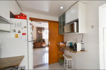 Apartamento à venda com 164m², 3 quartos e 2 vagasCozinha