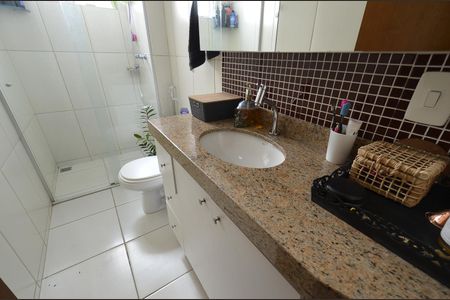 Apartamento à venda com 164m², 3 quartos e 2 vagasBanheiro Social