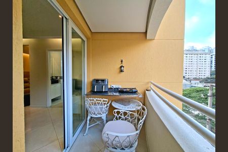 Apartamento à venda com 51m², 2 quartos e 1 vagaVaranda