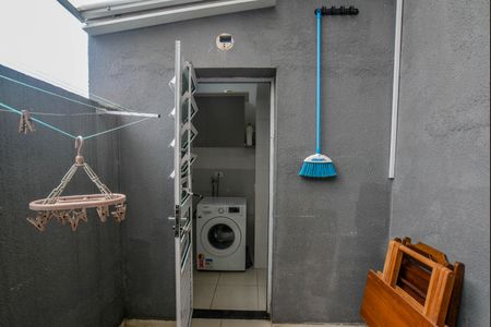 Apartamento à venda com 51m², 2 quartos e 2 vagasÁrea de Serviço