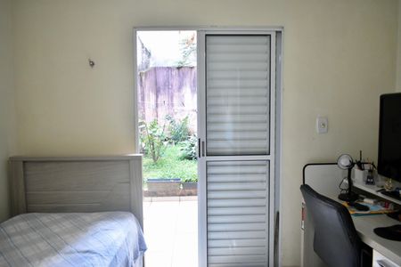 Casa à venda com 133m², 3 quartos e 4 vagasQuarto 2