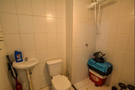 Apartamento à venda com 106m², 2 quartos e 1 vaga Apartamento à venda com 106m², 2 quartos e 1 vagaBanheiro 2