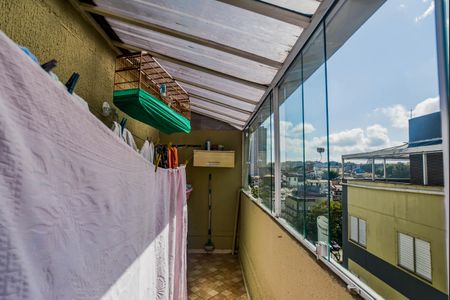Apartamento à venda com 106m², 2 quartos e 1 vaga Apartamento à venda com 106m², 2 quartos e 1 vagaÁrea de Serviço