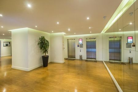 Apartamento à venda com 74m², 2 quartos e 1 vagaHall de entrada