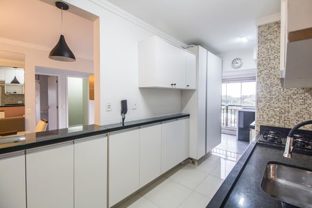 Apartamento à venda com 74m², 2 quartos e 1 vagaCozinha