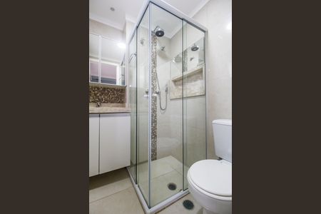 Apartamento à venda com 74m², 2 quartos e 1 vagaBanheiro da Suíte