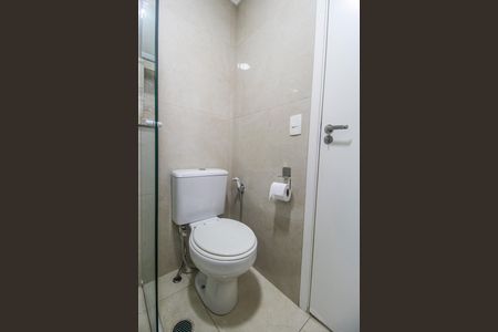 Apartamento à venda com 74m², 2 quartos e 1 vagaBanheiro da Suíte