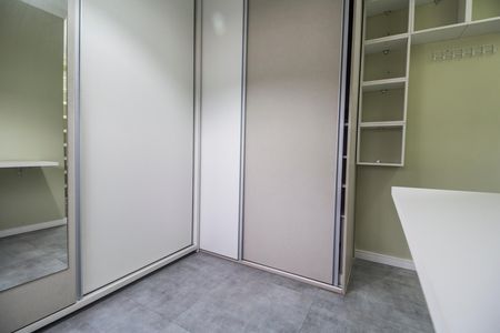 Apartamento à venda com 74m², 2 quartos e 1 vagaQuarto 1