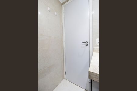 Apartamento à venda com 74m², 2 quartos e 1 vagaBanheiro Social