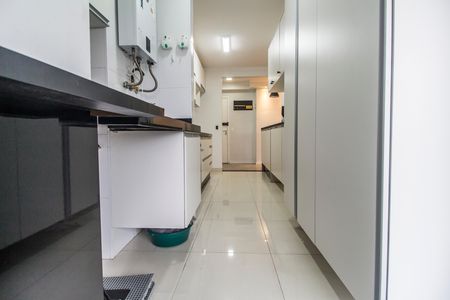 Apartamento à venda com 74m², 2 quartos e 1 vagaÁrea de Serviço