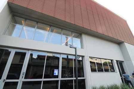 Apartamento à venda com 64m², 2 quartos e 1 vagaFachada e portaria