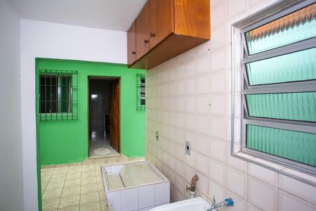 Casa para alugar com 64m², 1 quarto e 1 vagaÁrea de Serviço