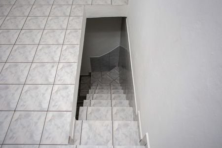 Casa para alugar com 64m², 1 quarto e 1 vagaEscada