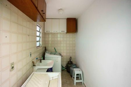 Casa para alugar com 64m², 1 quarto e 1 vagaÁrea de Serviço