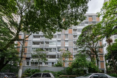 Apartamento para alugar com 64m², 2 quartos e 1 vagaFachada