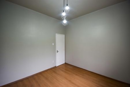 Apartamento para alugar com 85m², 3 quartos e 1 vaga Apartamento para alugar com 85m², 3 quartos e 1 vagaQuarto 1