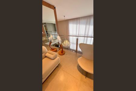 Apartamento à venda com 376m², 5 quartos e 6 vagasSala de Jantar