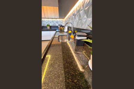 Apartamento à venda com 376m², 5 quartos e 6 vagasCozinha