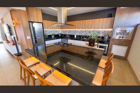 Apartamento à venda com 376m², 5 quartos e 6 vagasCozinha