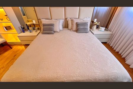 Apartamento à venda com 376m², 5 quartos e 6 vagasSuíte 1