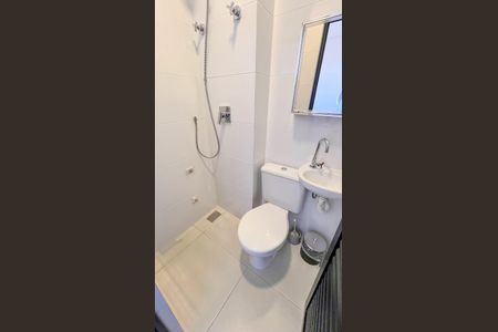 Apartamento à venda com 376m², 5 quartos e 6 vagasBanheiro de Serviço