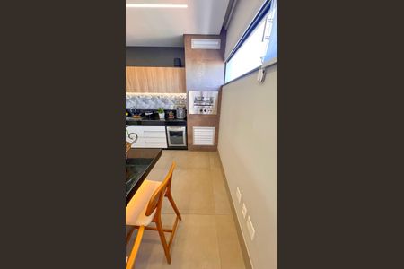 Apartamento à venda com 376m², 5 quartos e 6 vagasCozinha