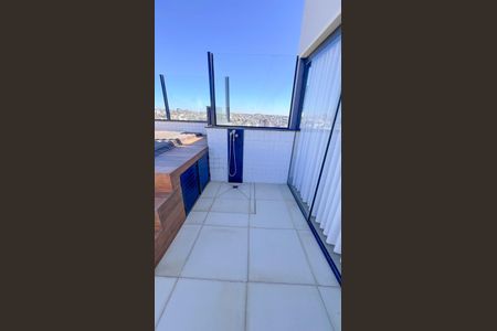 Apartamento à venda com 376m², 5 quartos e 6 vagasÁrea Externa