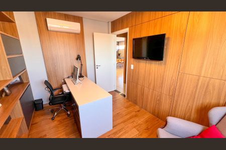 Apartamento à venda com 376m², 5 quartos e 6 vagasEscritório