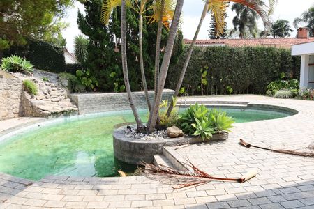 Casa à venda com 945m², 4 quartos e 2 vagasÁrea Externa