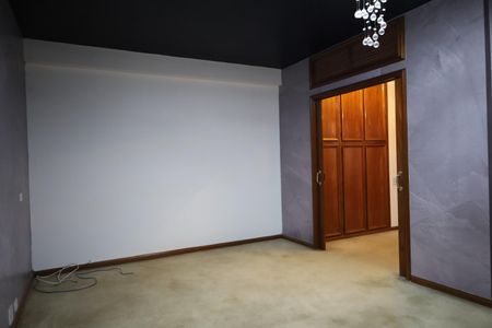 Casa à venda com 945m², 4 quartos e 2 vagasSuíte 1