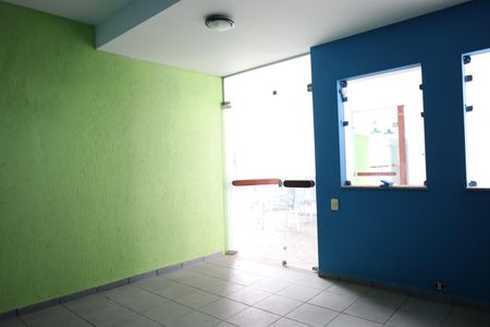 Casa à venda com 945m², 4 quartos e 2 vagasQuarto de Serviço