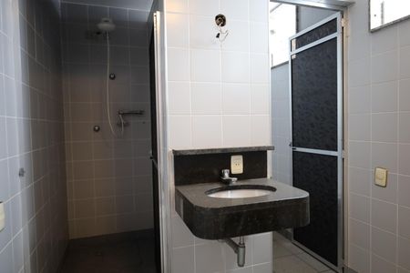 Casa à venda com 945m², 4 quartos e 2 vagasBanheiro de Serviço