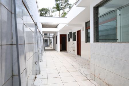 Casa à venda com 945m², 4 quartos e 2 vagasÁrea de Serviço