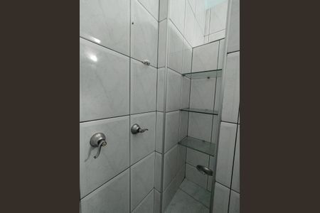 Casa à venda com 62m², 2 quartos e sem vaga Casa à venda com 62m², 2 quartos e sem vagaBanheiro