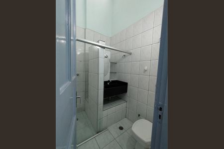 Casa à venda com 62m², 2 quartos e sem vaga Casa à venda com 62m², 2 quartos e sem vagaBanheiro