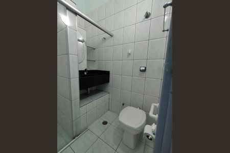 Casa à venda com 62m², 2 quartos e sem vaga Casa à venda com 62m², 2 quartos e sem vagaBanheiro