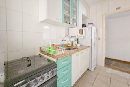 Apartamento para alugar com 70m², 2 quartos e 1 vagaCozinha