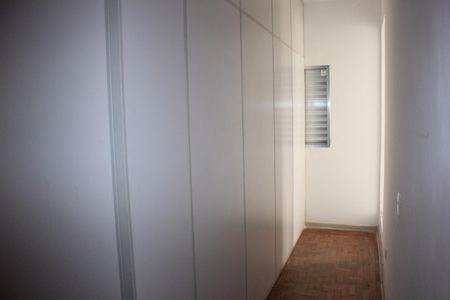 Casa para alugar com 350m², 4 quartos e 5 vagasQuarto 2 - (casa 1)