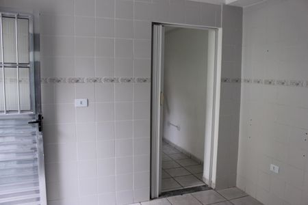 Casa para alugar com 350m², 4 quartos e 5 vagasCozinha - Edícula