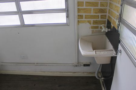 Casa para alugar com 350m², 4 quartos e 5 vagasLavanderia - (casa 01)