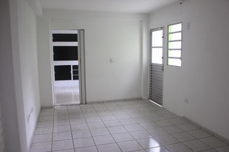 Casa para alugar com 350m², 4 quartos e 5 vagasSala - Edícula
