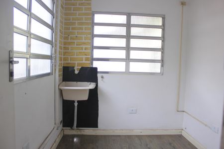Casa para alugar com 350m², 4 quartos e 5 vagasLavanderia - (casa 01)