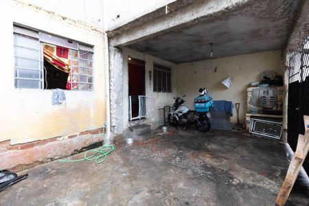 Casa à venda com 595m², 3 quartos e 2 vagasGaragem