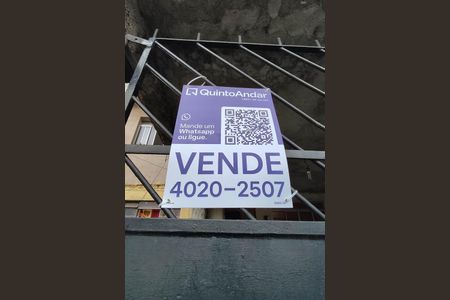 Casa à venda com 595m², 3 quartos e 2 vagasFachada