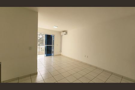Sala de apartamento à venda com 3 quartos, 72m² em Vila Santa Maria, Jundiaí