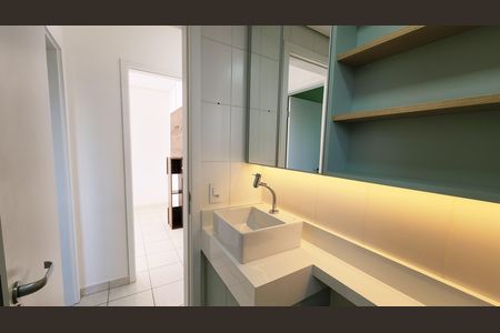 Banheiro de apartamento à venda com 3 quartos, 72m² em Vila Santa Maria, Jundiaí