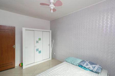 Casa à venda com 96m², 4 quartos e 2 vagasQuarto 1