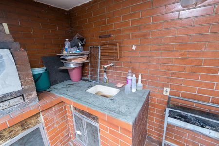 Casa à venda com 96m², 4 quartos e 2 vagasÁrea comum